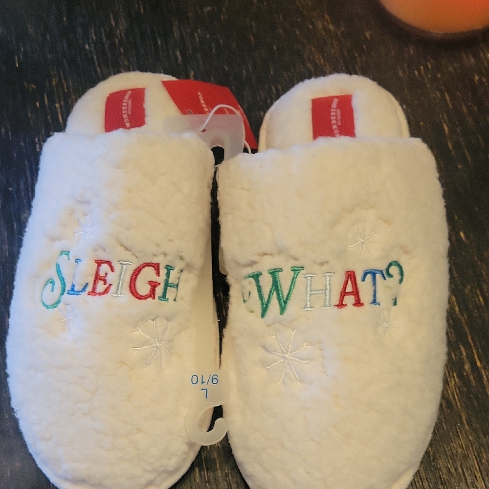 Slippers/ Wondershop/ Sz.Lg.ladies/9-10/Brand NEW Sherpa